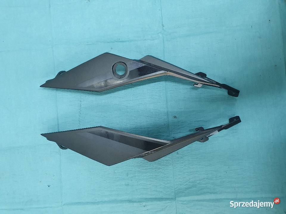Suzuki GSXS 1000 23R ogon zadupek prawy lewy Grońsko