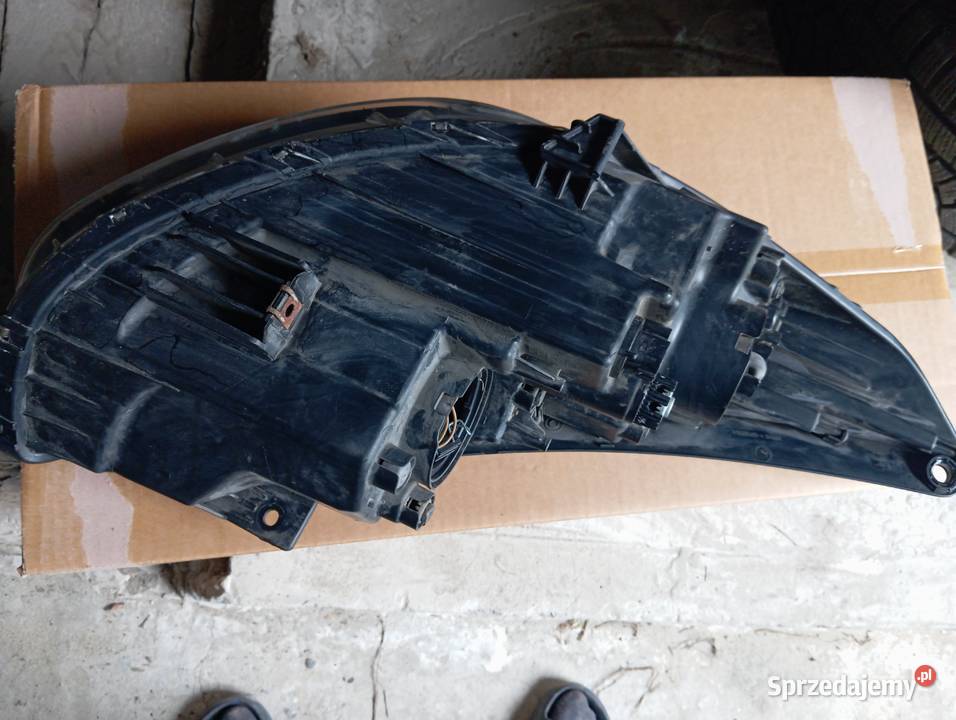 Lampa przednia lewa Hyundai ix35 Lampy przednie Annopol