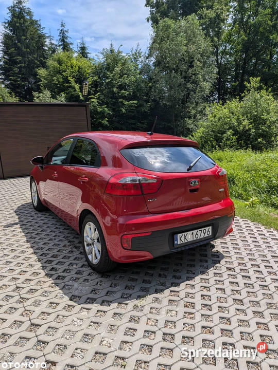 Kia Rio III 12 2016 Benzyna Garażowany małopolskie Nowy Sącz