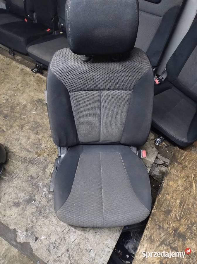 HYUNDAI SANTA FE II fotel przód tył komplet 3 sprzedam