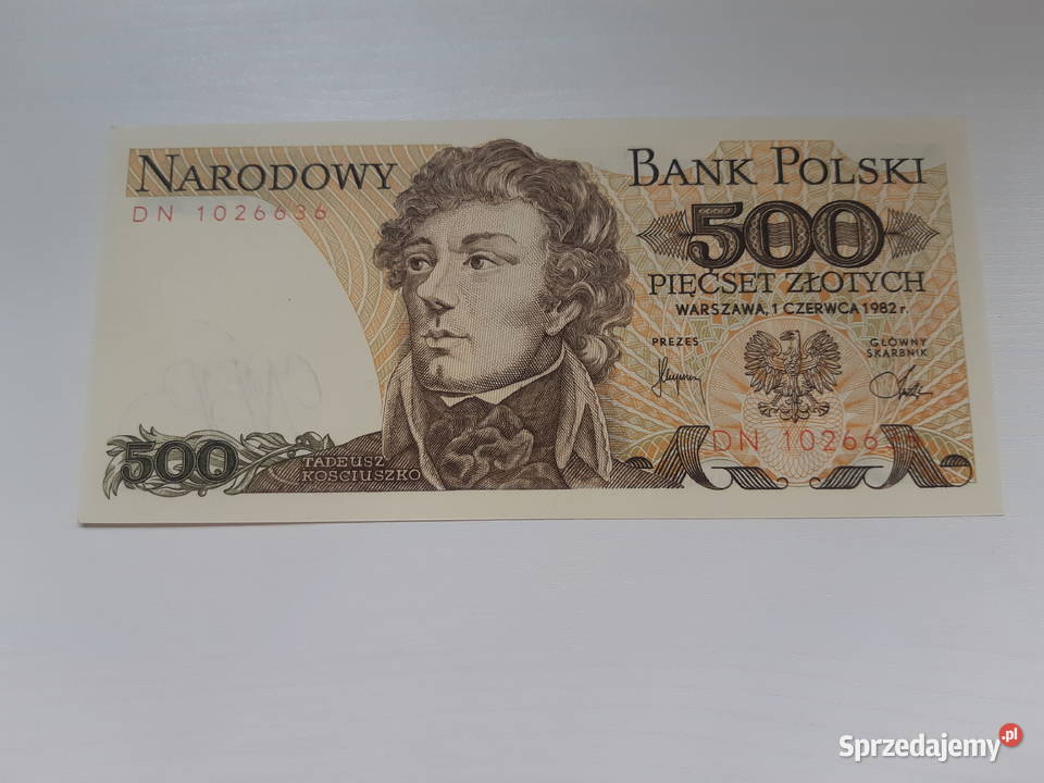 500 1982 seria DN stan UNC Koronowo