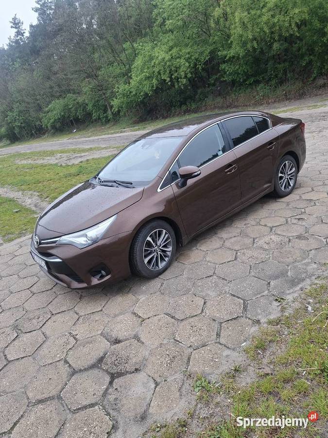 Toyota Avensis t27 2016r 18 automat sprzedam