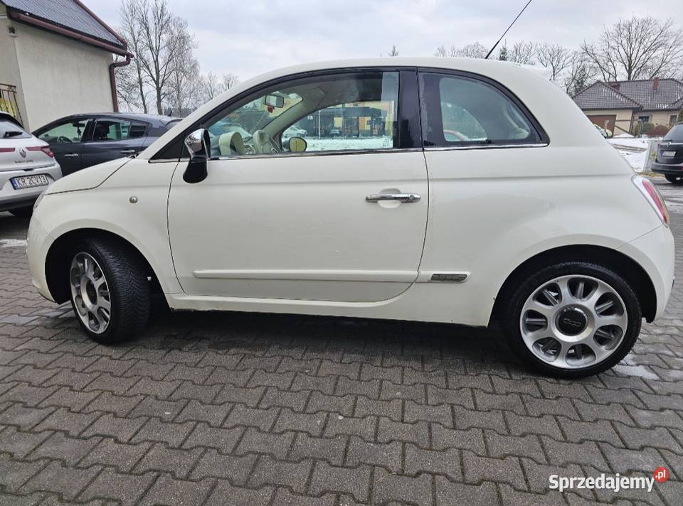 Fiat 500 bezwypadkowy bez korozji Kraków sprzedam