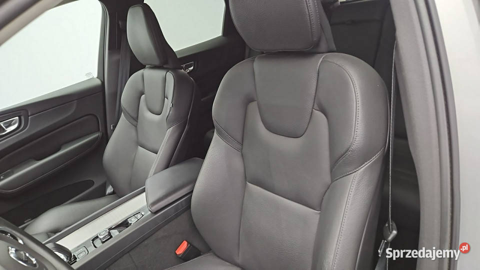 Volvo XC 60 B4 D AWD Plus Dark aut Z Polskiego