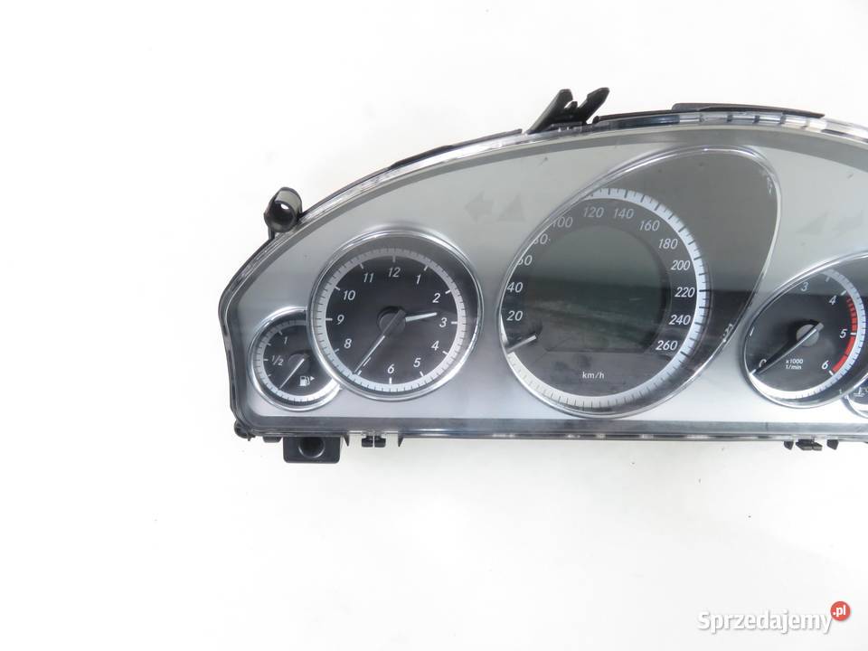 LICZNIK MERCEDES KLASA E W212 E 220 CDI