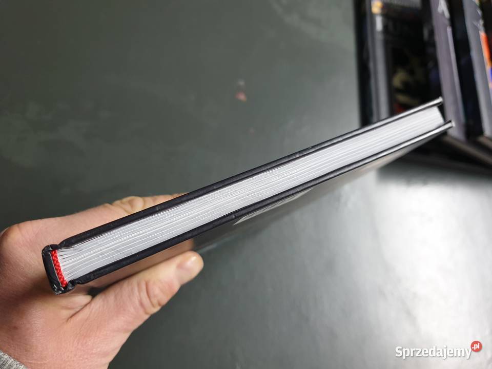 Avengers Ucieczka WKKM tom 32 Komiksy