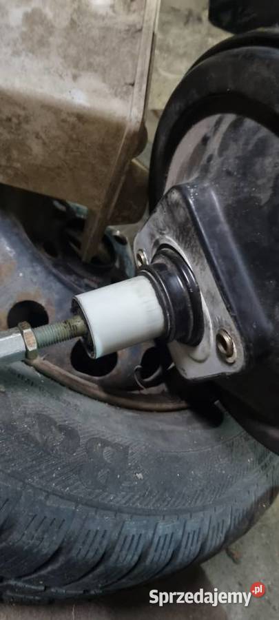 Serwo Hamulcowe z pompą 8D0612105F Płochocin