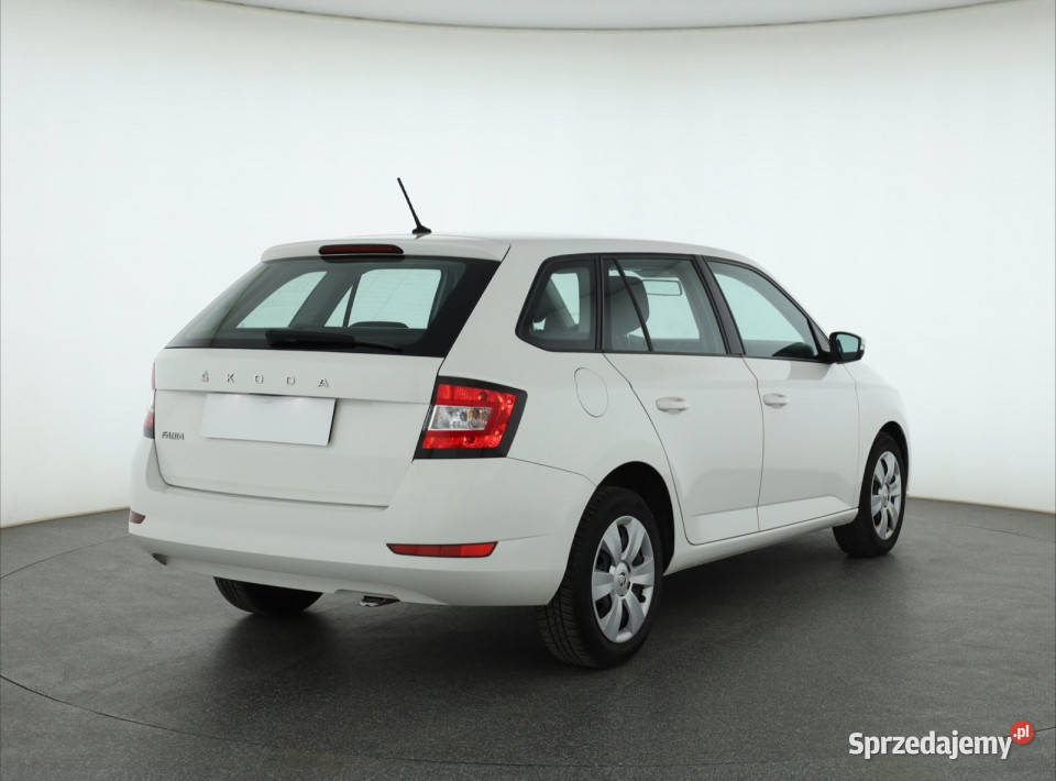 Skoda Fabia 10 TSI 4/5 Samochody osobowe Piaseczno