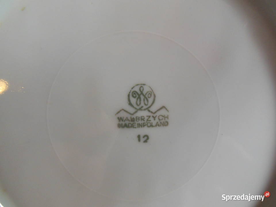 Talerz głęboki w różowe kwiatuszki Wałbrzych PRL świętokrzyskie Kielce
