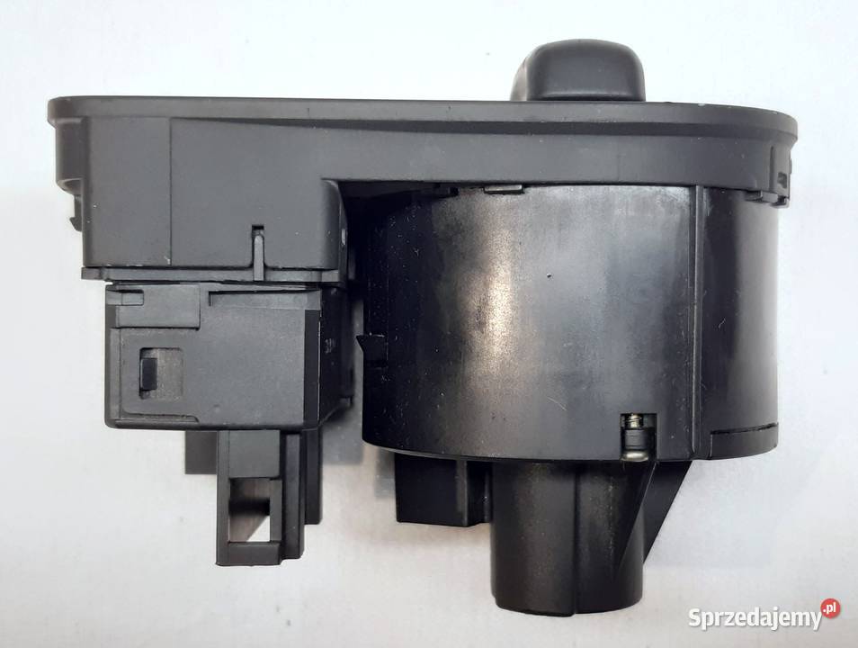 PRZEŁĄCZNIK ŚWIATEŁ AUDI A3 8P 8P1941531G Mielęcin