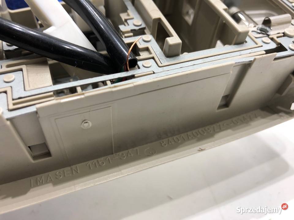 LAMPA SUFITOWA MITSUBISHI OUTLANDER III SUV osobowe podkarpackie sprzedam