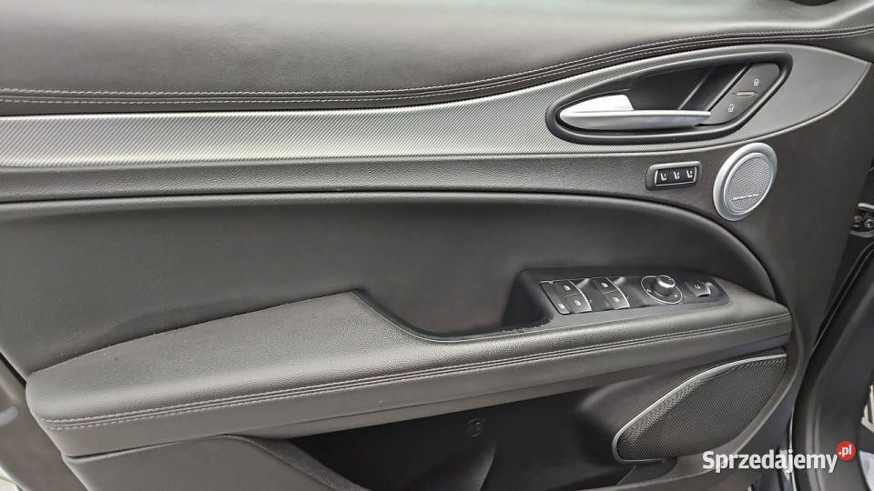 Alfa Romeo Stelvio 20 Turbo Executive Q4 aut Z Warszawa