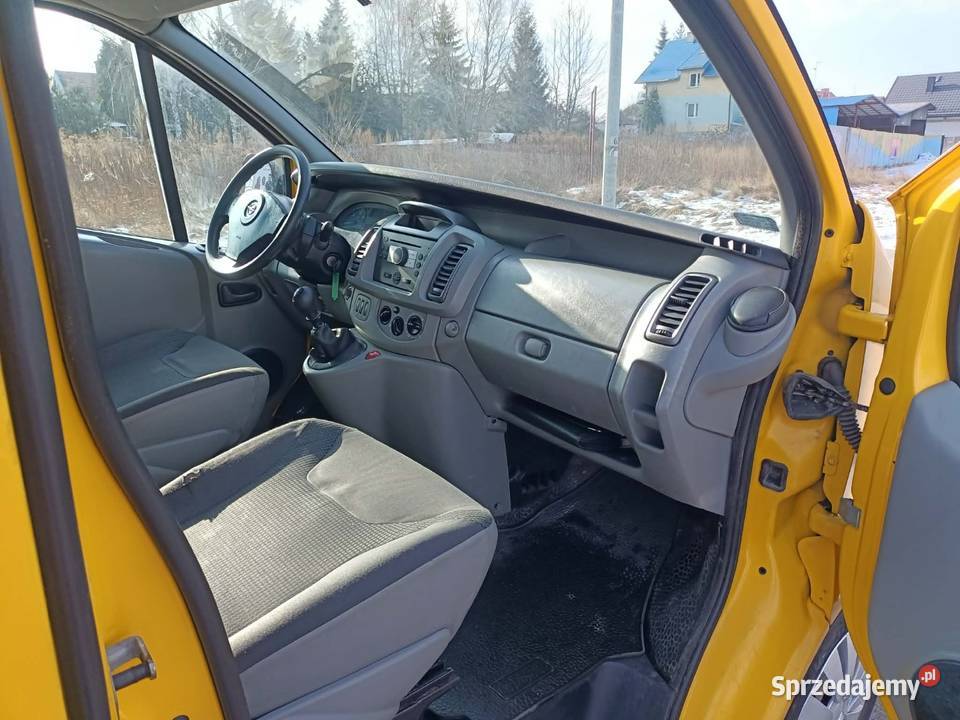 Opel Vivaro BENGAZ 2008r VAT1