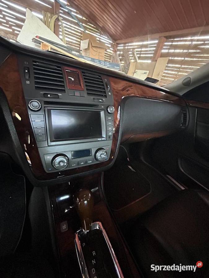 Cadillac DTS 46L V8 Dębe Wielkie