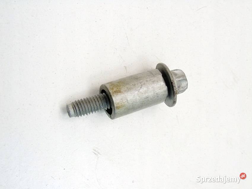 Śruba pokrywy zaworów 16 D4D D Verso Auris Sosnowiec