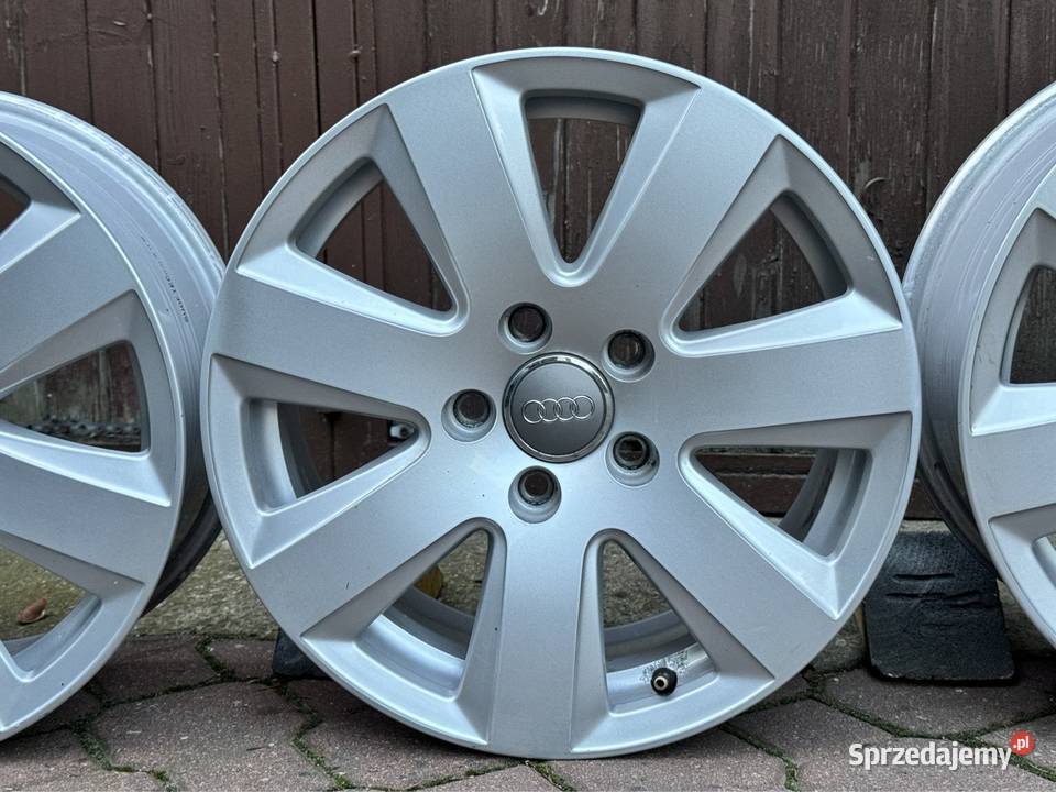 Alufelgi Audi 5x112 16 7J ET 42 Samochodowe Biała Podlaska