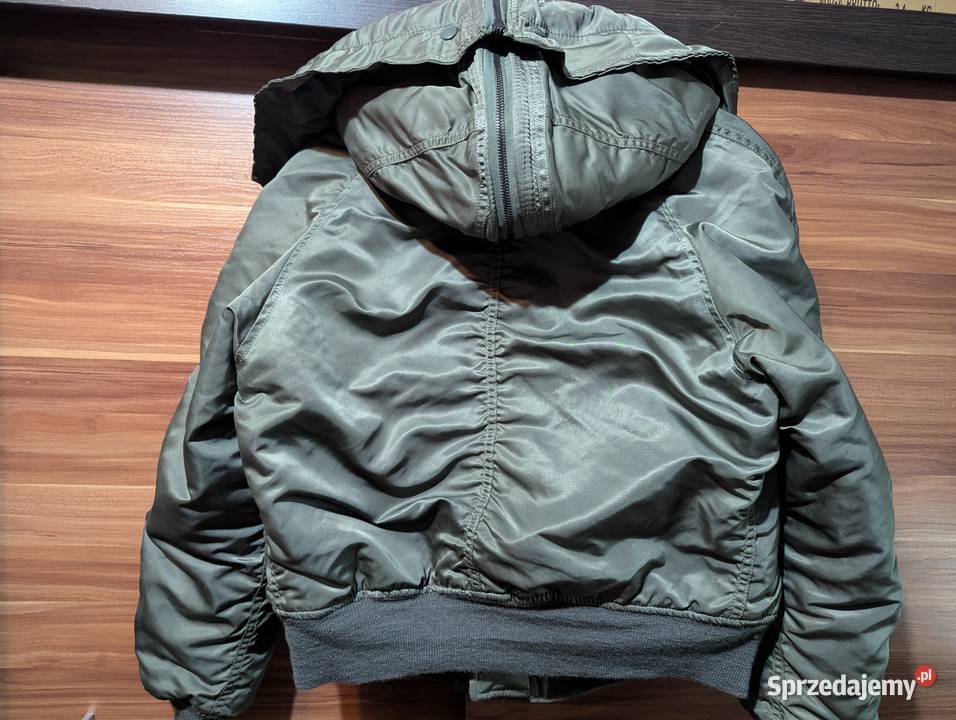 Kurtka wojskowa vintage Bomberka produkt świętokrzyskie