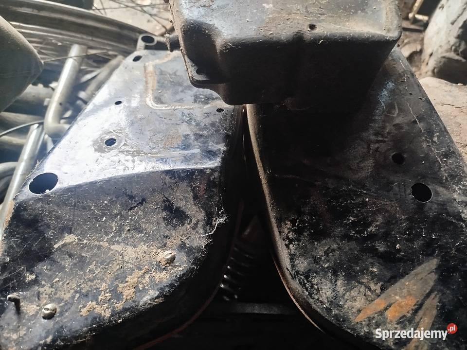 Boczki narzędziówki schowki Romet Mińsk 125 wielkopolskie Poznań sprzedam