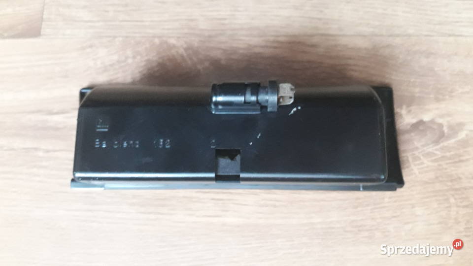 Opel Omega A przednia popielniczka Bukownica sprzedam