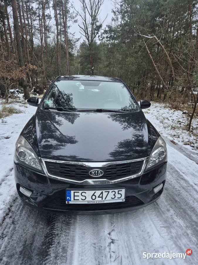 Kia Ceed Lift 14 benzyna 109 146 Super stan Samochody osobowe