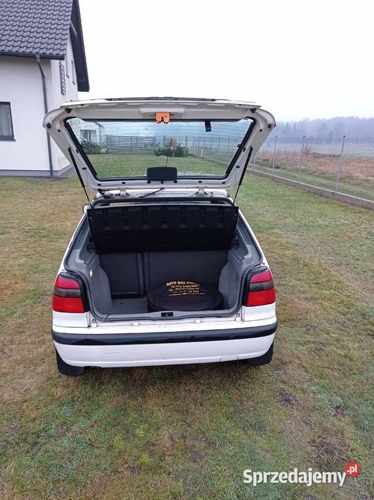 Skoda Felicia 13 LPG Rok produkcji 1998 Białuń