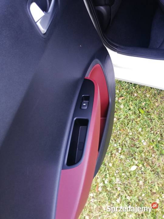 Hyundai i10 automat grzane fotele kierownica do Ostrów Wielkopolski