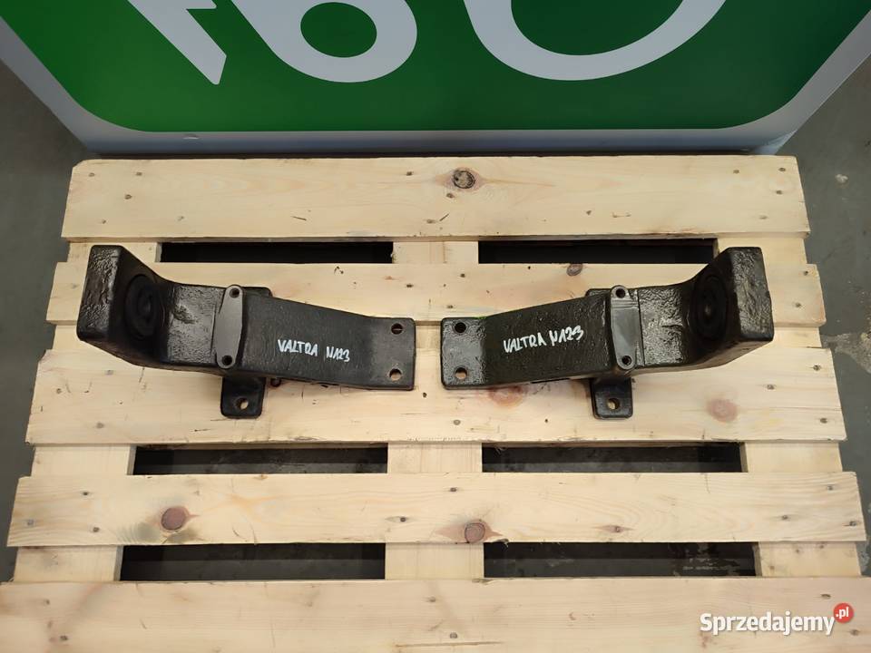 Łapa mocowanie kabiny TB0690E Valtra N123 wielkopolskie Wilkowo