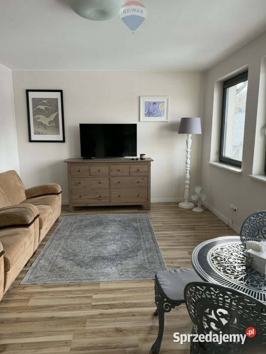 Nowoczesny budynek z magazynemduża działka 11 ha Sprzedaż Leszno sprzedam