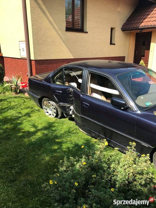 Bmw e38 728 czesci calosc Rok produkcji 1996 Seria 7