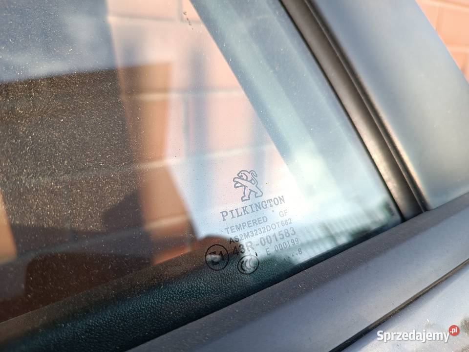 Drzwi prawy tył Peugeot 208 I 20122019 KTVD Turek