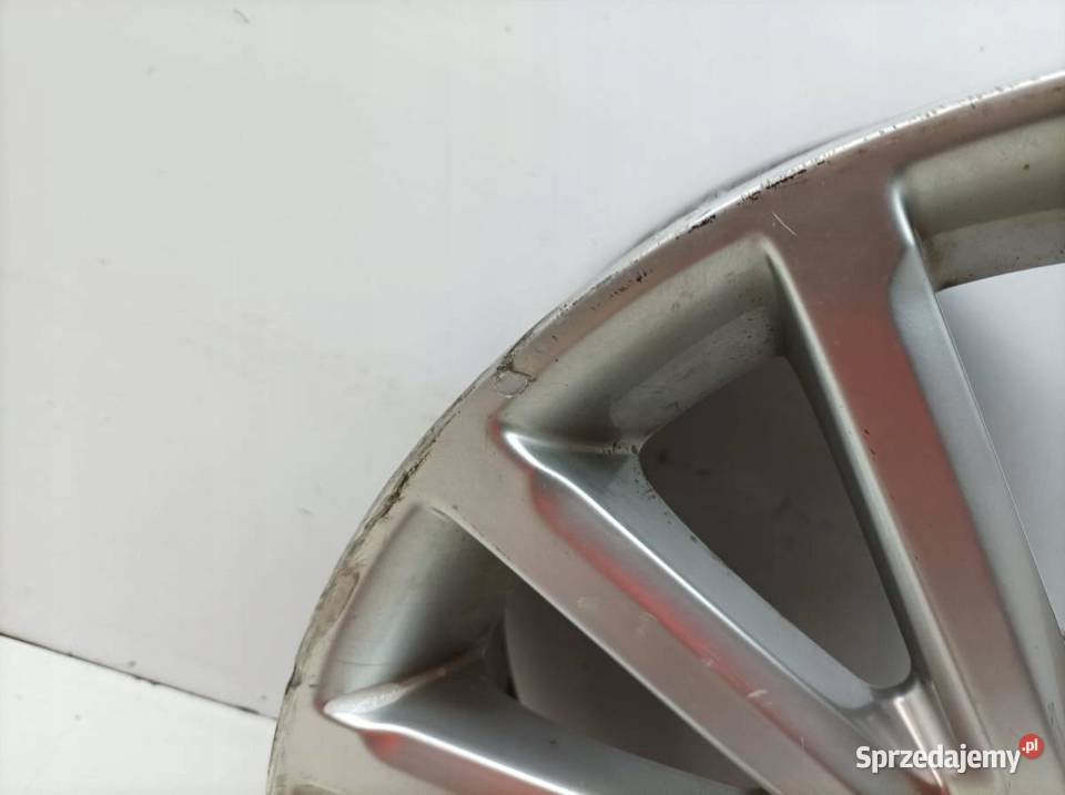 FELGA ALUMINIOWA R17 5X108 ET50 OC62MM 70JX17H2 sprzedam