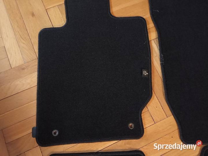 Nowe oryginalne dywaniki welurowe Mitsubishi