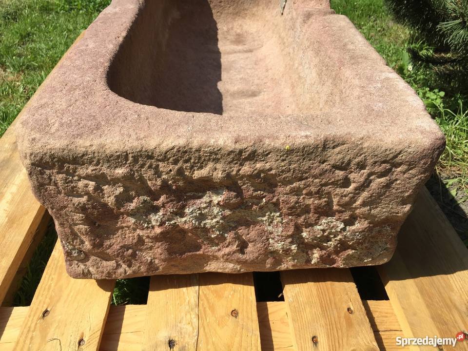 PIĘKNE STARE KORYTO KAMIENNE Z PIASKOWCA POIDŁO Bielawa