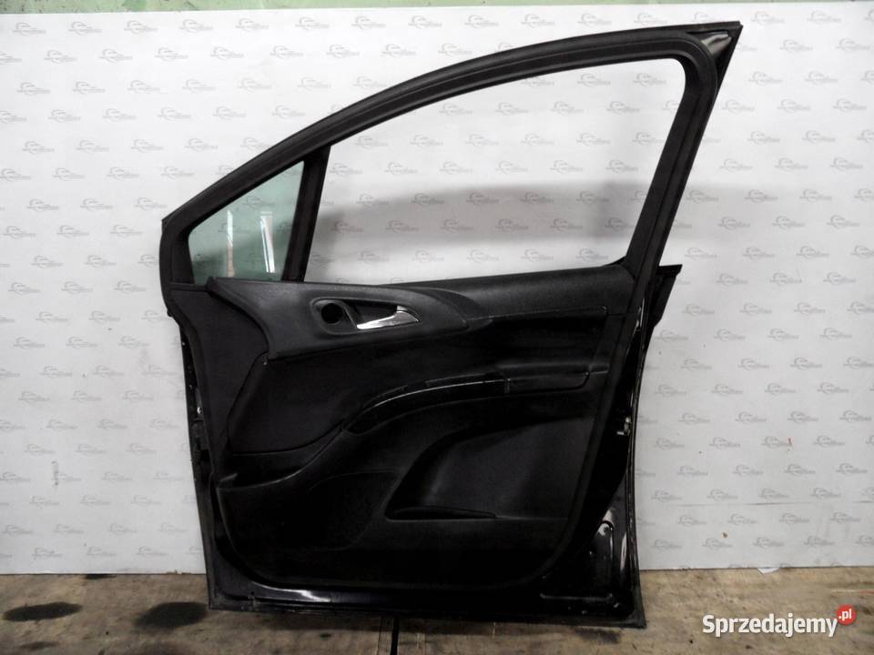 MERIVA B 11r drzwi prawy przód