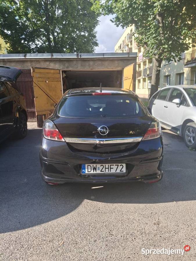 Opel Astra H GTC 16 2006r 215 przebiegu Wałbrzych sprzedam