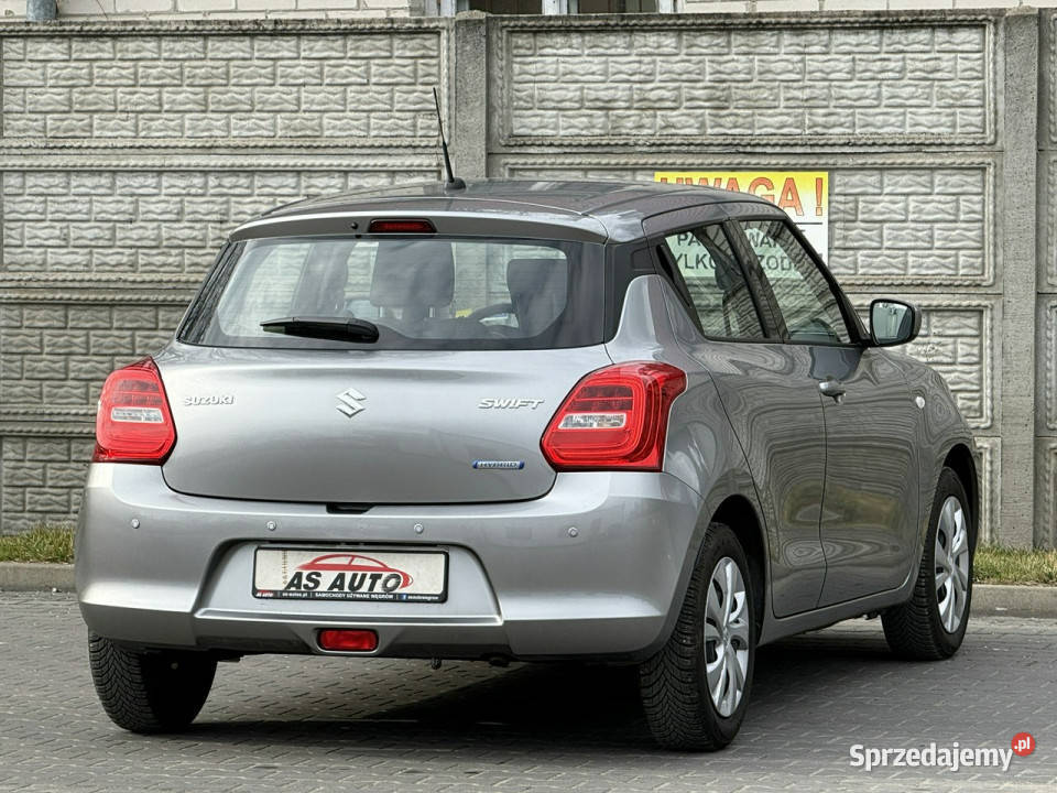 Suzuki Swift 12i 83 Rok produkcji 2021 mazowieckie Węgrów