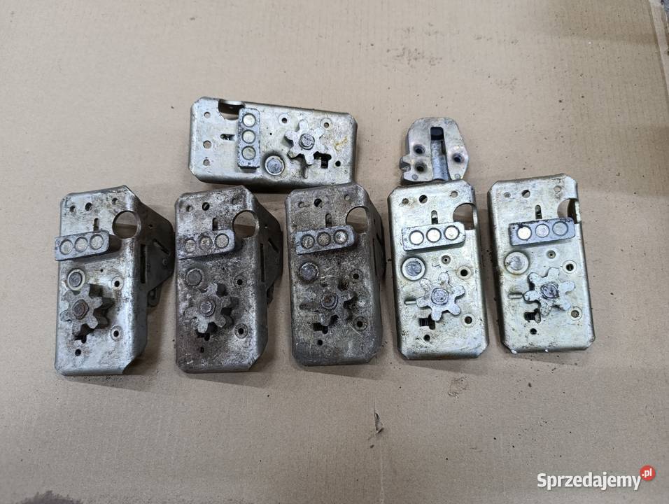 Zamek drzwi ddr ifa wartburg robur Gąbin