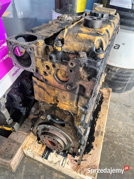 Silnik 3054D CAT Perkins 1104 słupek sprawny Silnik i osprzęt Będzin