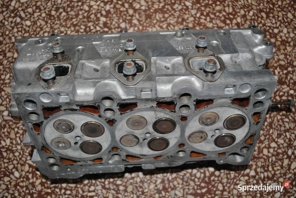 Głowica cylindrów LEWA AUDI A4B5 A6C5 A8D2 śląskie Poręba