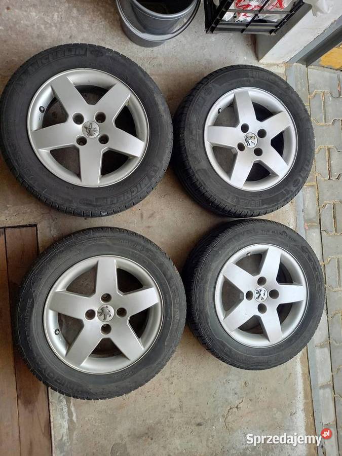 Felgi aluminiowe 15 do peugeota 4x108 Samochodowe sprzedam