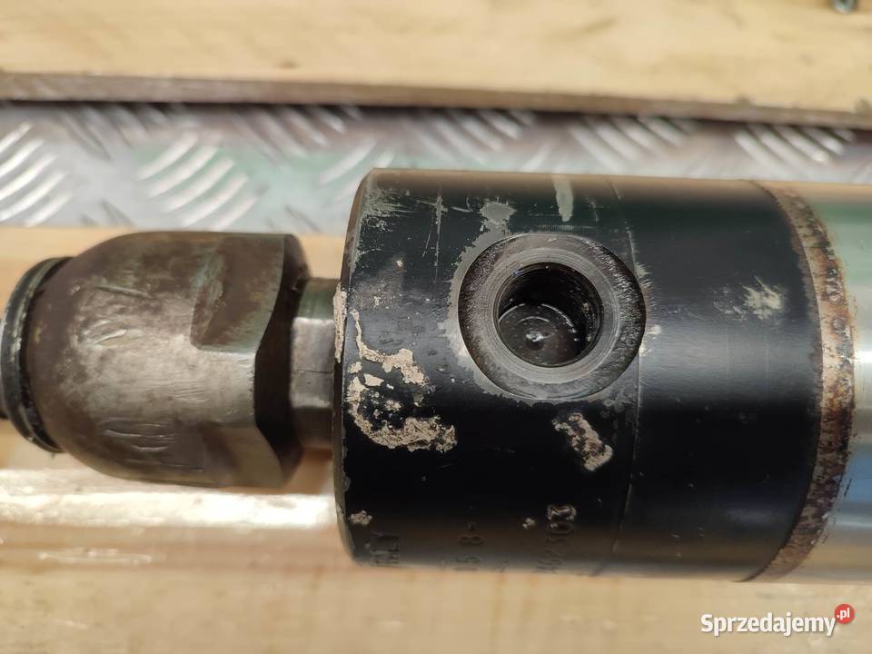 Siłownik skrętu Manitou MLT 523 972121570 Wilkowo