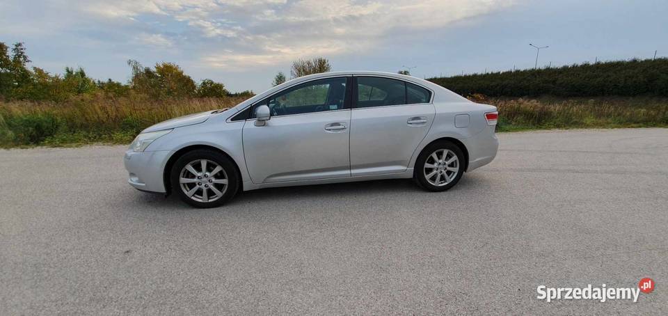 Toyota Avensis benzyna Warszawa sprzedam