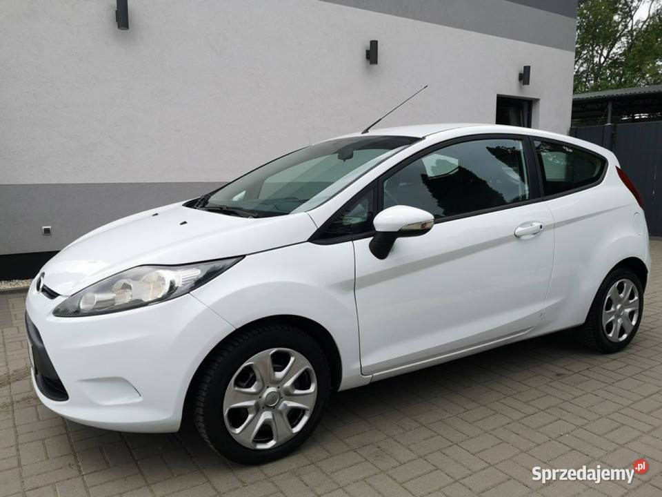 Ford Fiesta 125 16V 60 Klimatyzacja Isofix ASR (kontrola trakcji) Strzegom