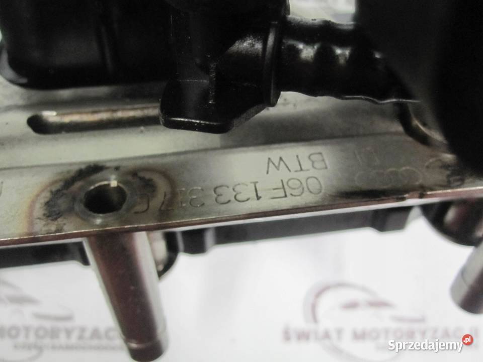 VW AUDI 20 TFSI 06r kolektor ssący 06F133185AA