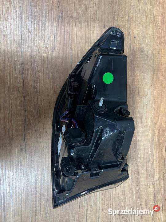 Lampa LP tył tylna Austral 2022 Radom