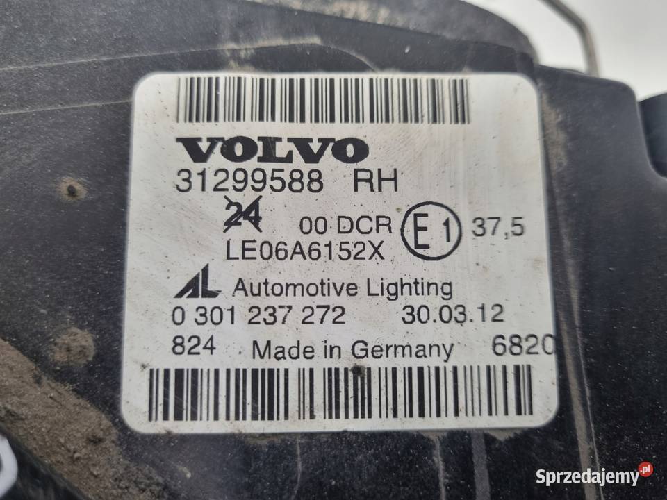 LAMPA PRAWA Volvo S40 II V50 LIFT PRZEDNIA prawy Chełm