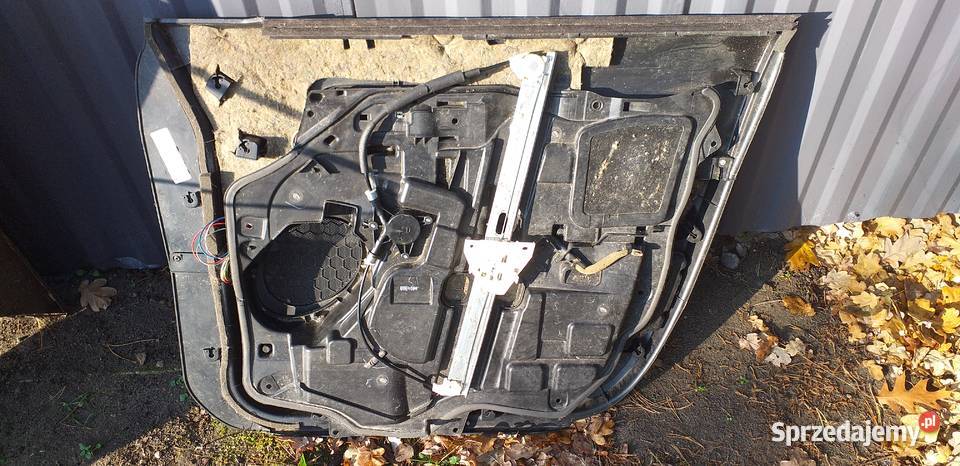 Mazda 5 szyba siłownik boczek Karoseria Skierniewice sprzedam
