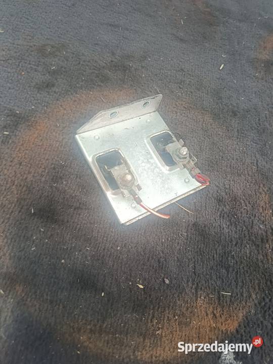 Opornica Chłodnicy Wody Audi A4 B5 a36 Materiały instalacyjne Myszków