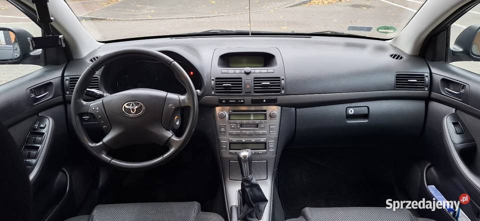 Sprzedam Toyotę Avensis t25 18 benzyna kombi 1800cm3 Tczew