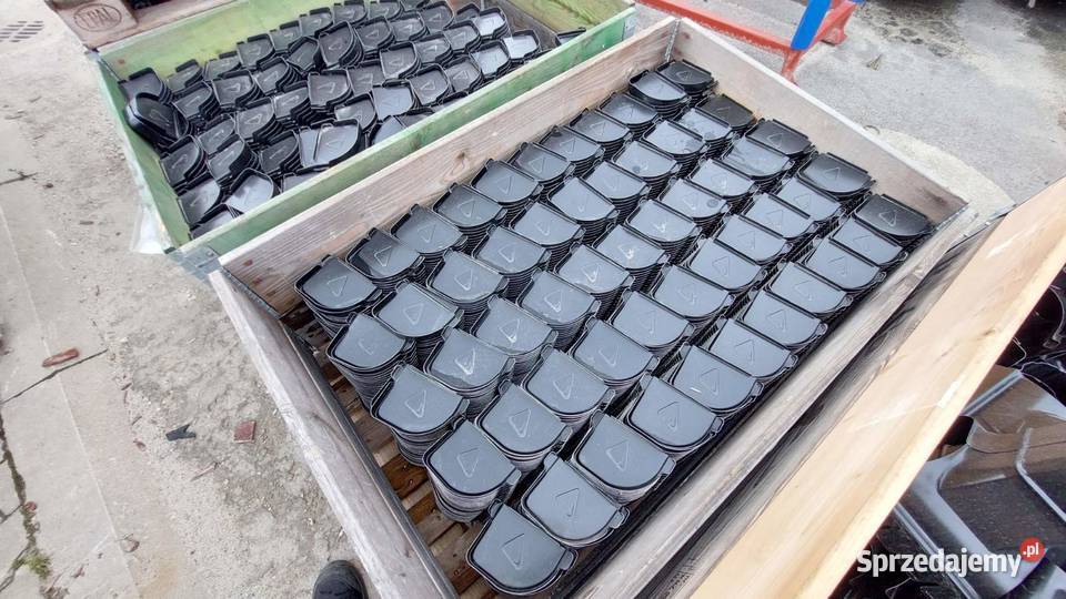 Rynny II gatunek metalowe czarne prostokątne Tarnów